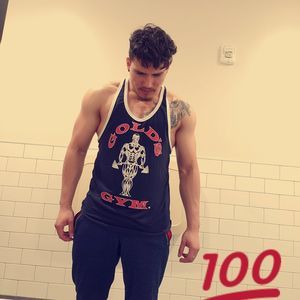 Meet your Posher, Alex